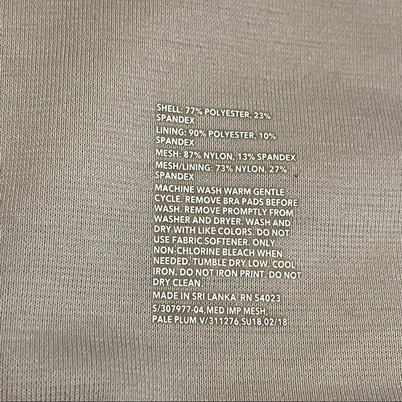 Gap Fit Lavender Cross Back Sports Bra - Picture 4 of 4